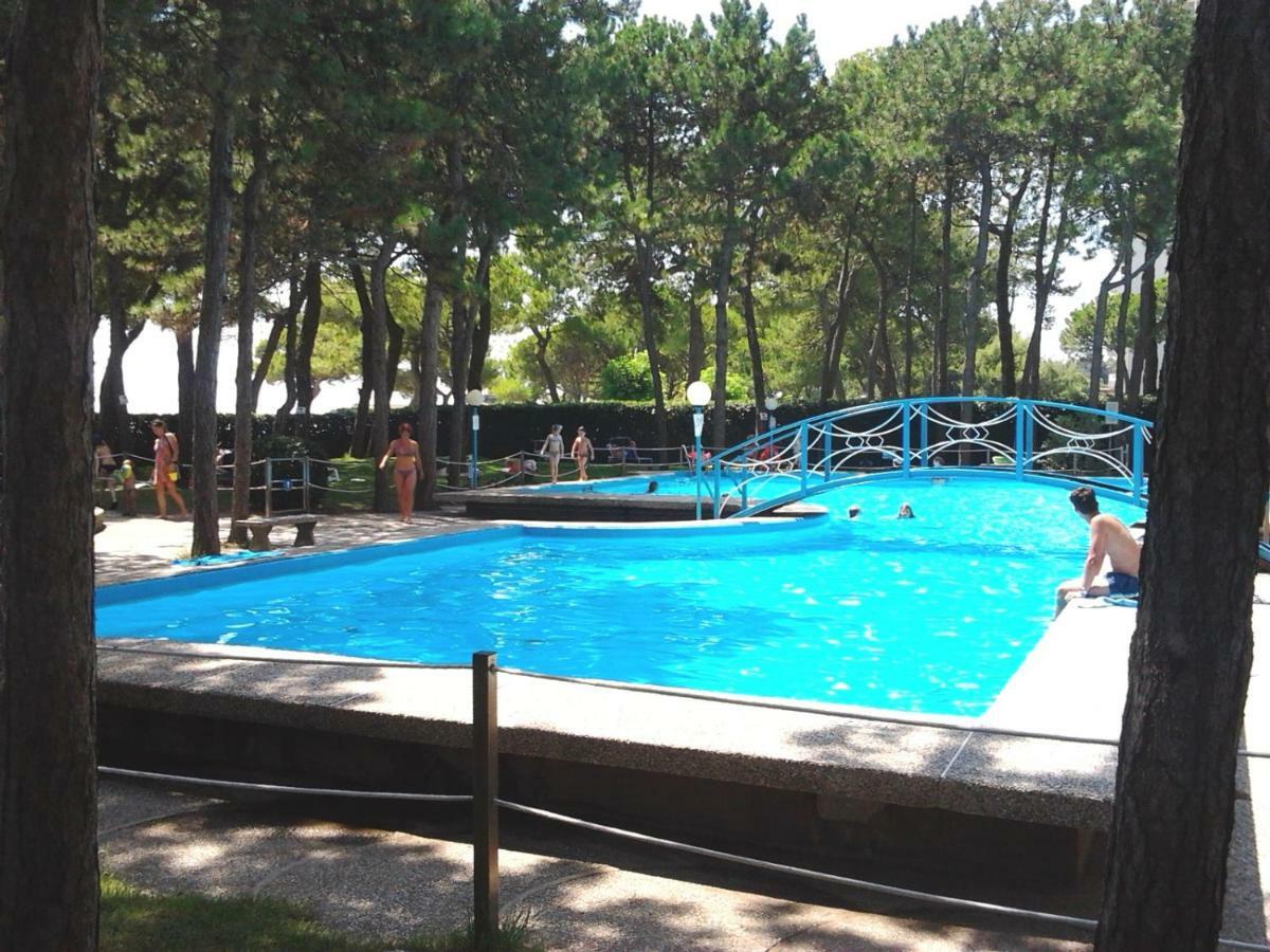 Cristallo Residence Lignano Sabbiadoro Bagian luar foto